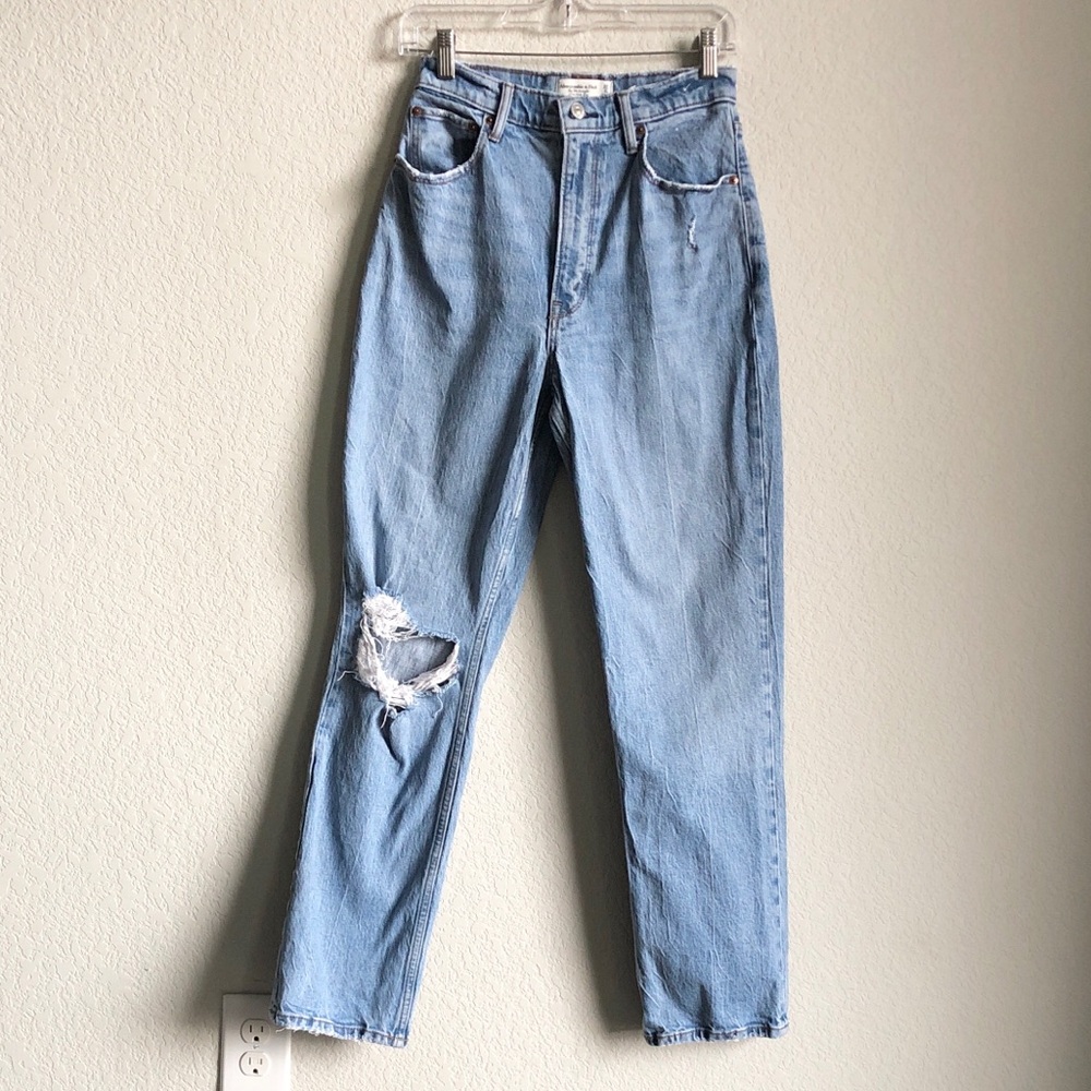 Abercrombie and Fitch Curve Love 90s Straight Ultra High Rise Jeans Distressed